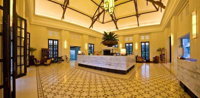 Harris Hotel & Conventions Маланг Экстерьер фото