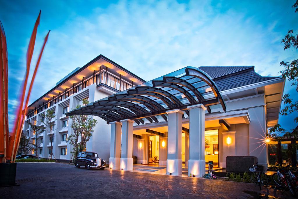 Harris Hotel & Conventions Маланг Экстерьер фото