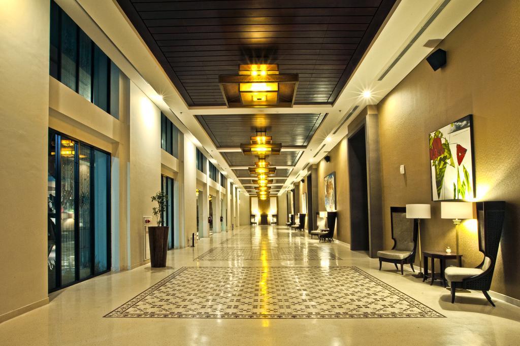 Harris Hotel & Conventions Маланг Экстерьер фото