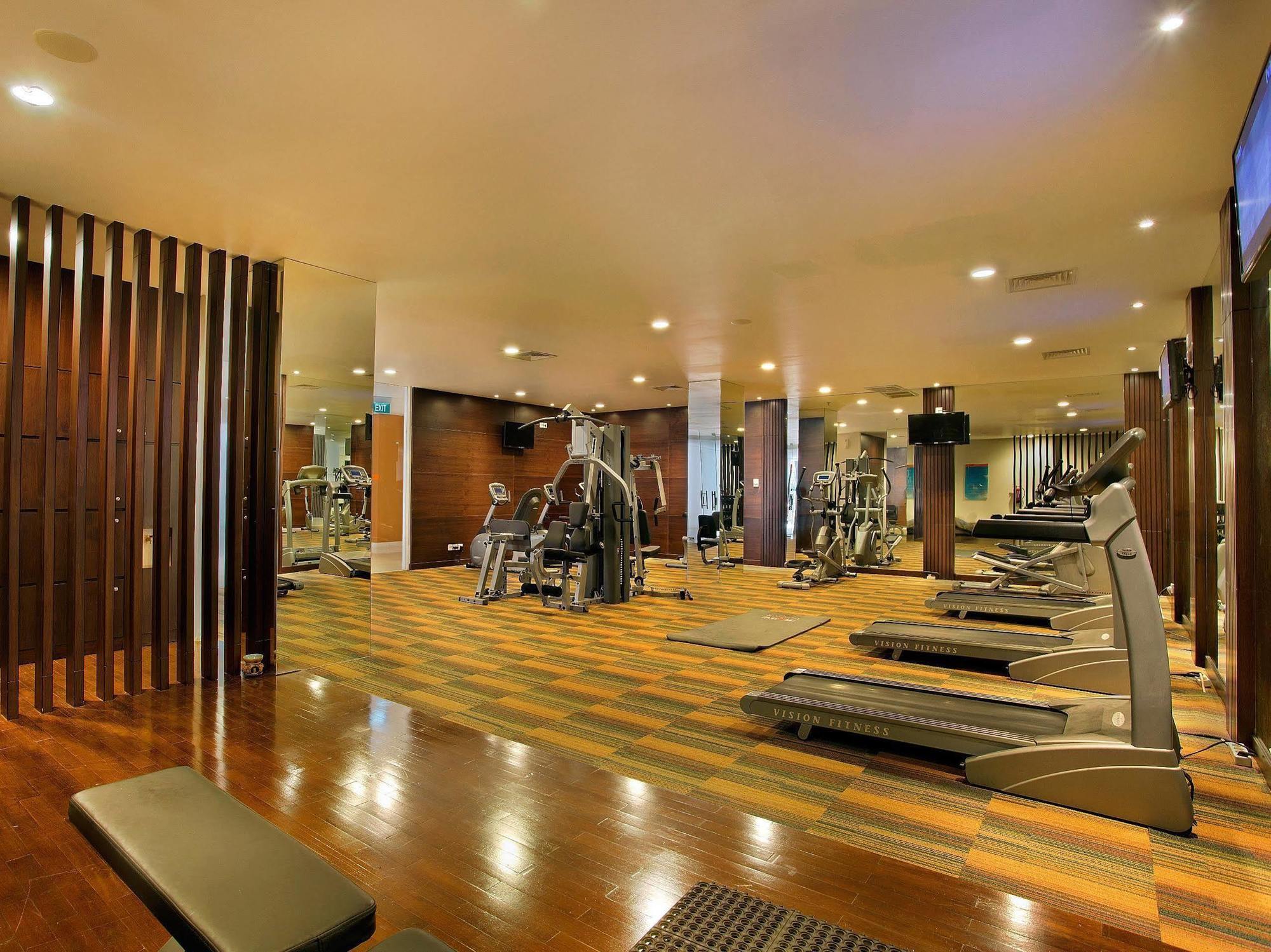 Harris Hotel & Conventions Маланг Экстерьер фото
