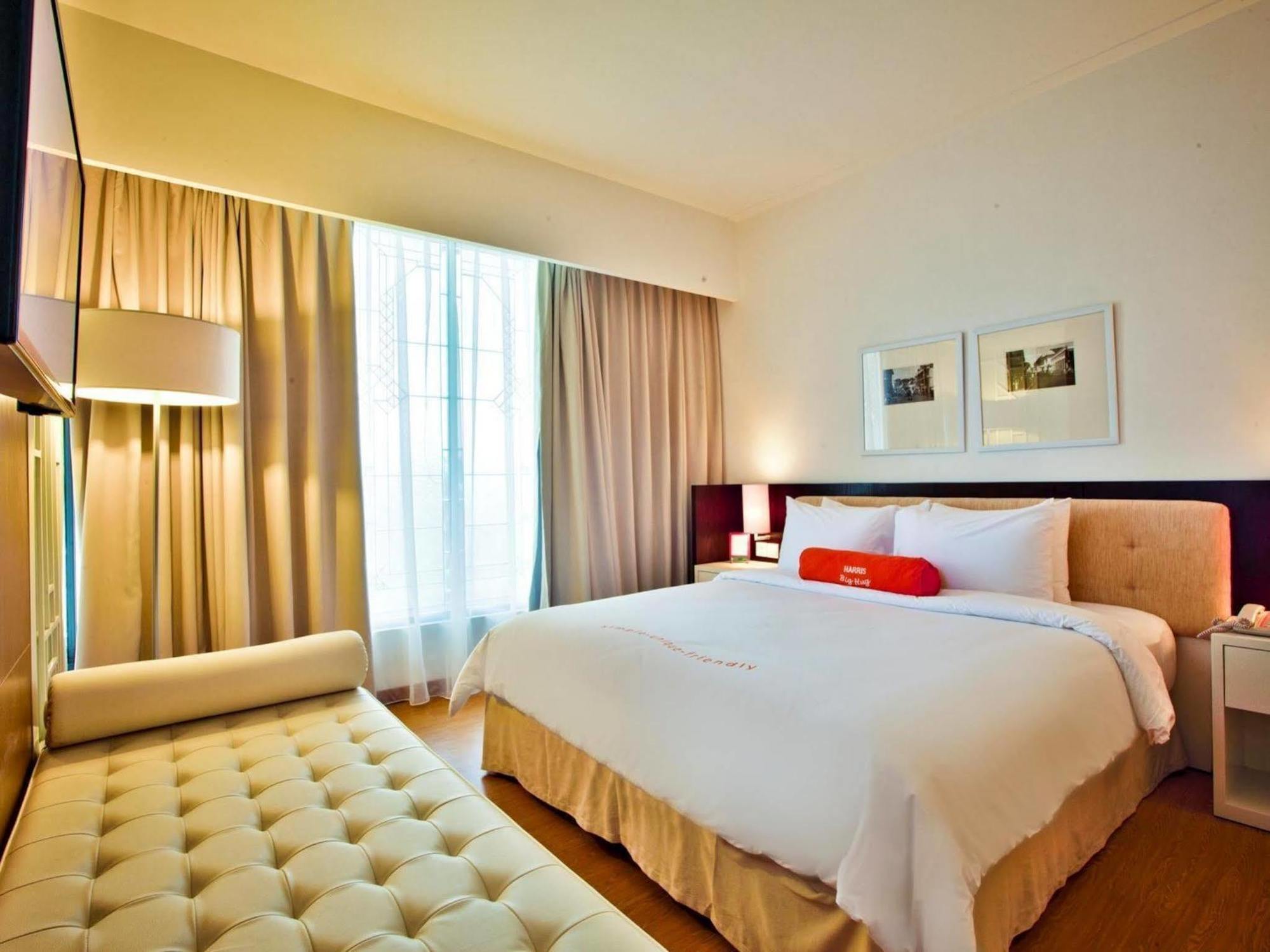 Harris Hotel & Conventions Маланг Экстерьер фото