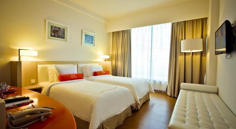 Harris Hotel & Conventions Маланг Экстерьер фото